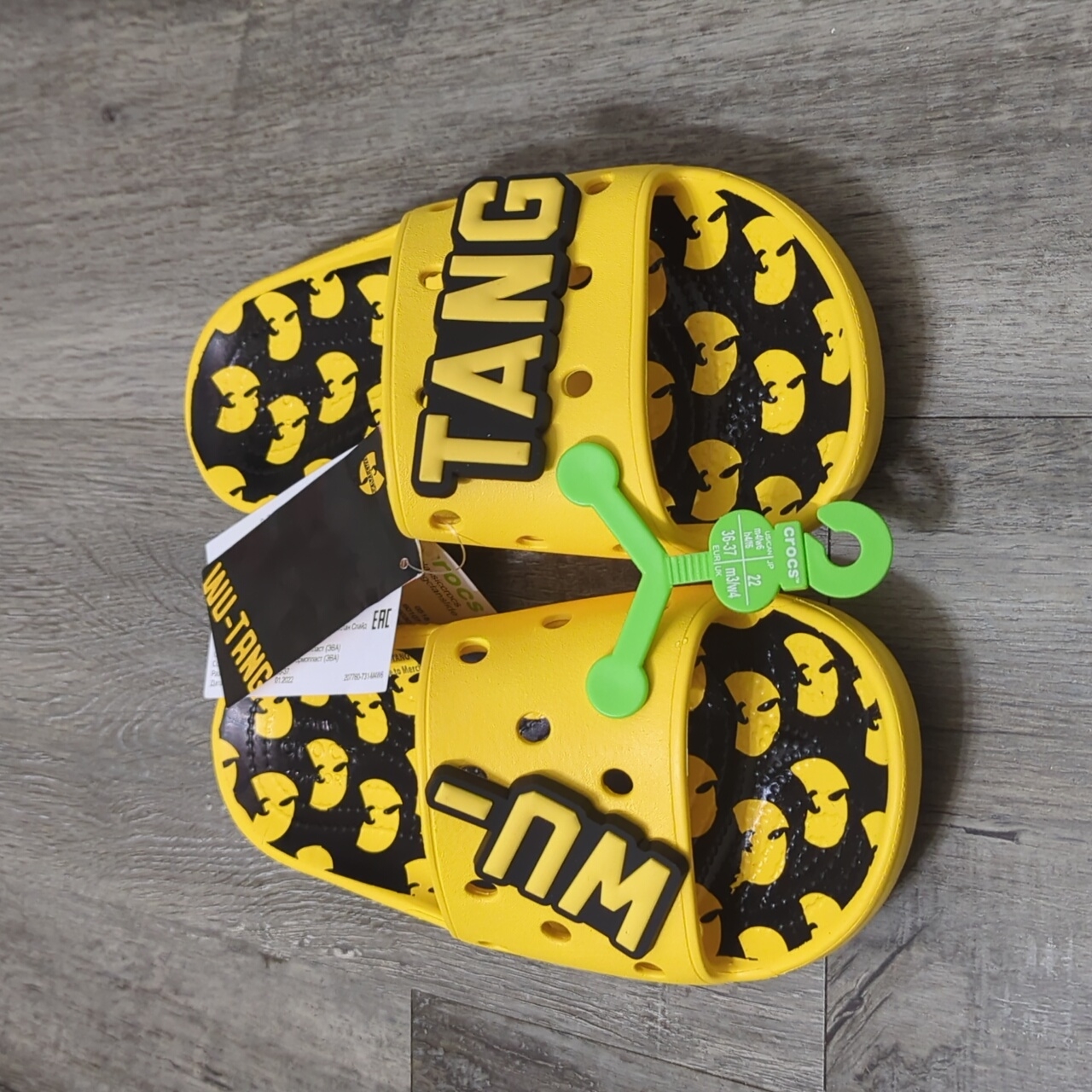 Wu Tang Crocs Collectors Edition
